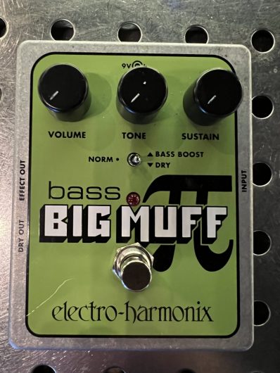 Electro Harmonix Big Muff Phi Bass