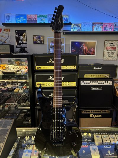 Godin Freeway Floyd, Made in Canada