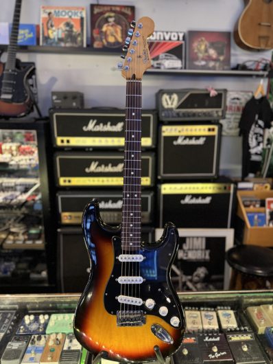 Fender Stratocaster MIM, upgraded