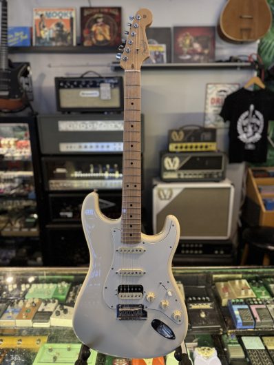 Fender American Deluxe Stratocaster HSS 2018